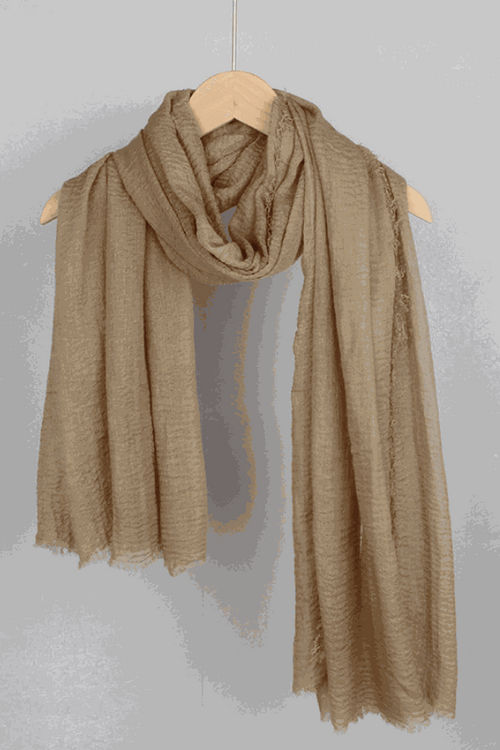Lightweight eco-linen Color-POP Scarf in neutral beige, perfect all-weather accessory