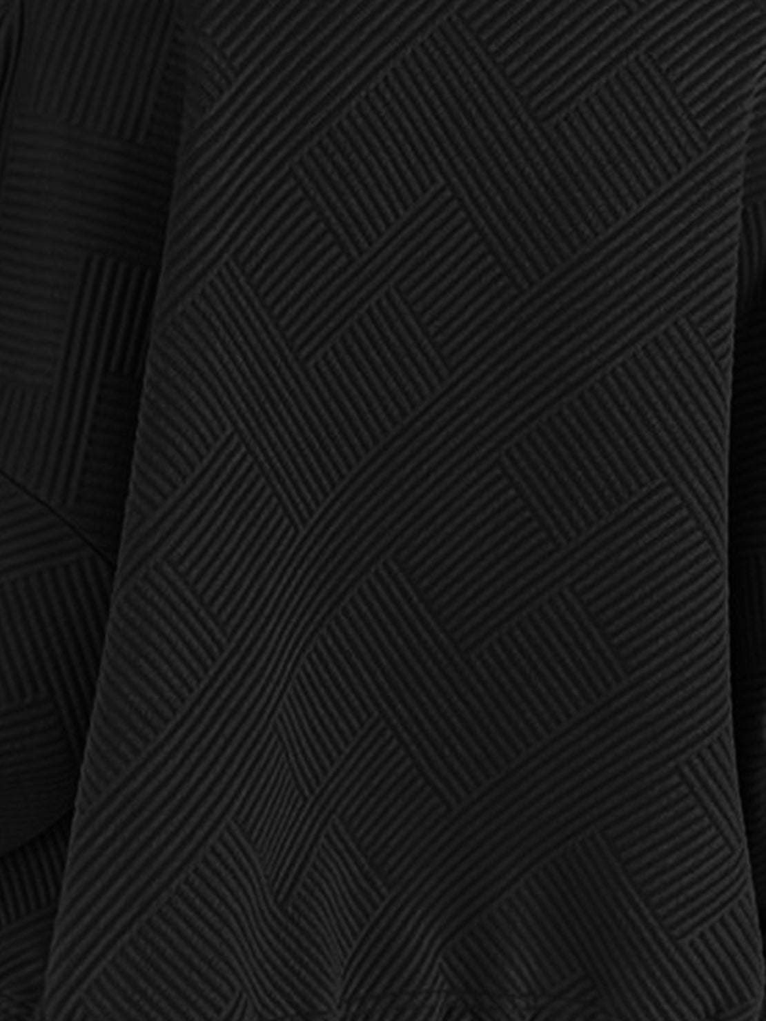 Cropped textured baseball jacket with full-zip, stand collar, and elastic cuffs, perfect for casual wear.