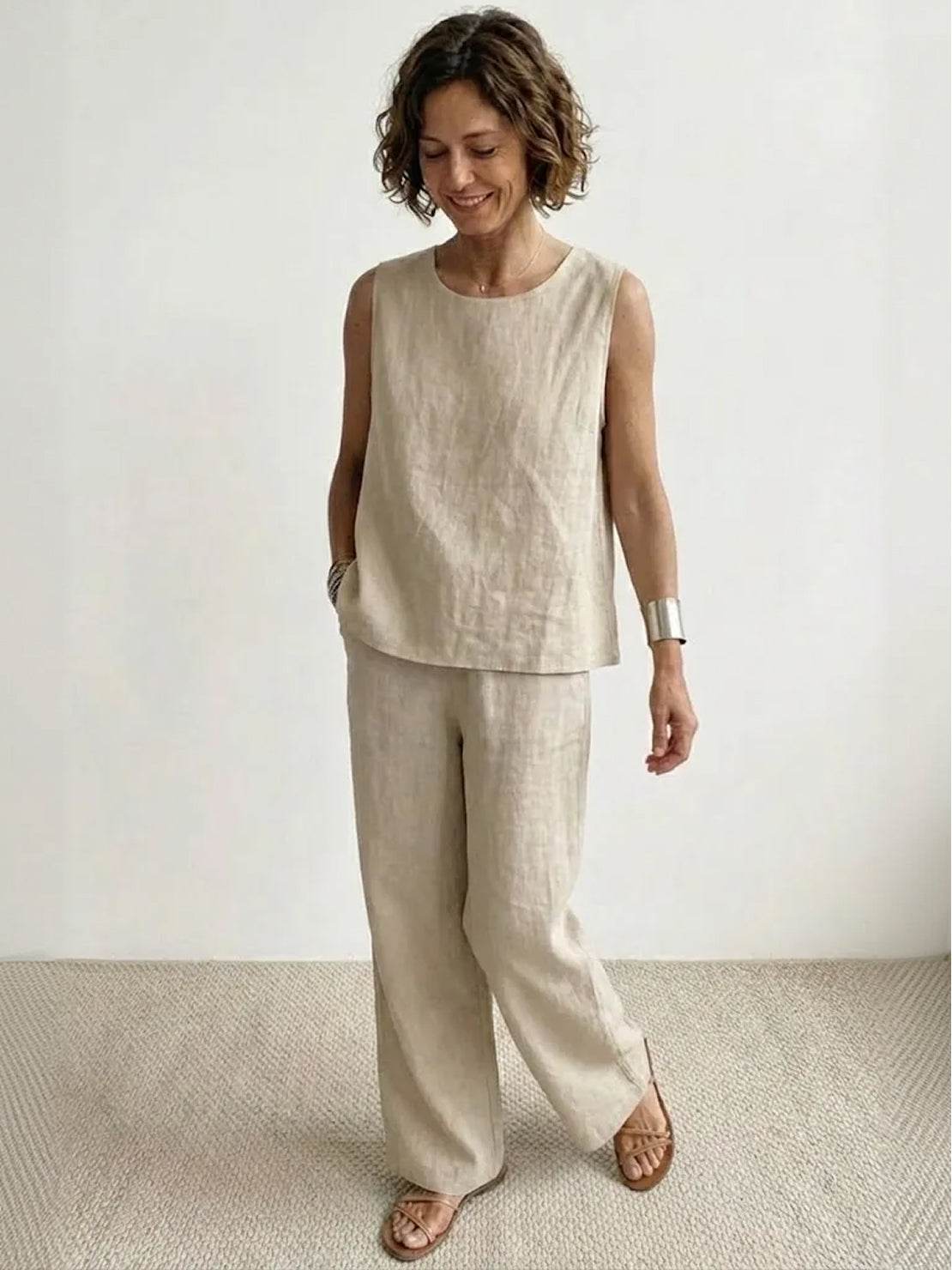 loose solid color sleeveless two-piece set with oversized fit and breathable cotton blend fabric