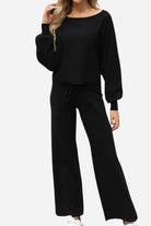 Round neck loose fit black cozy two-piece set with long sleeves and wide-leg pants