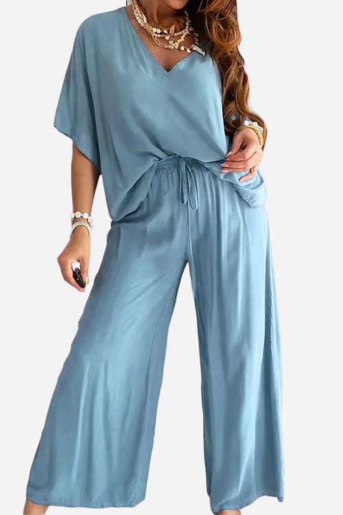 Confidently Chic Two-Piece Pantsuit