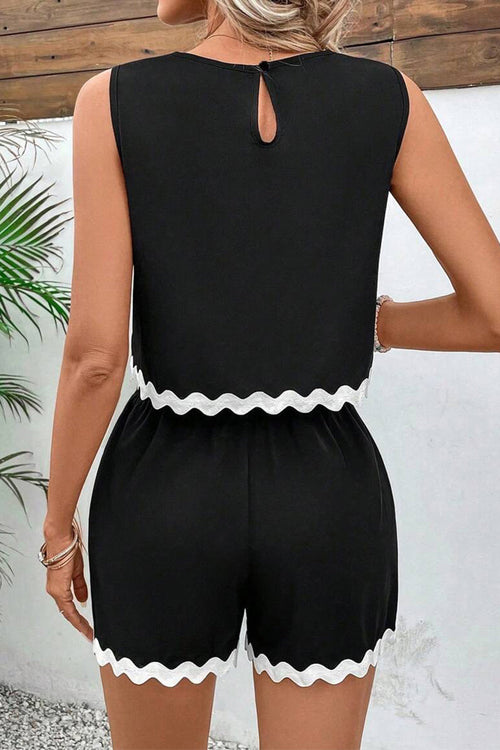 Flattering Coastal Scallop Two Piece Set