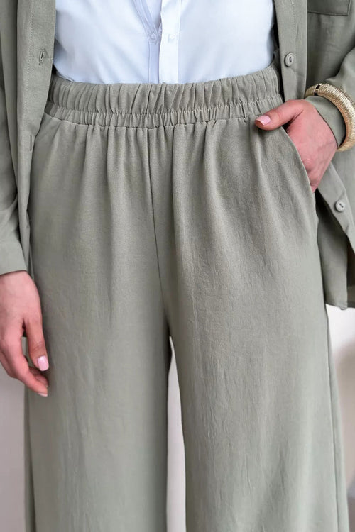 Travel-Friendly Relaxed Fit Wide-Leg Two-Piece Set