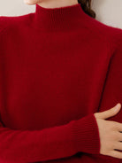 Lightweight 100% Italian cashmere sweater with mock neck and regular fit for warmth and comfort