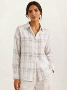 Semi-sheer 100% cotton plaid shirt with relaxed fit and mother-of-pearl buttons