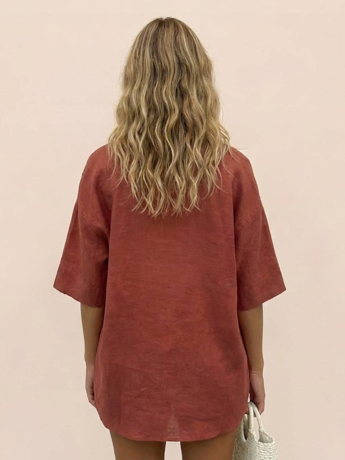 Coastal linen cotton two-piece set with breathable fabric and relaxed fit for stylish comfort